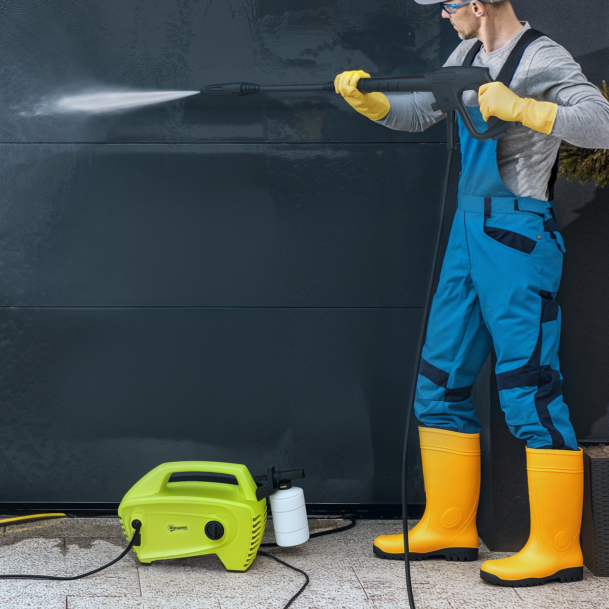 1600W 130-Bar Pressure Washer - Green