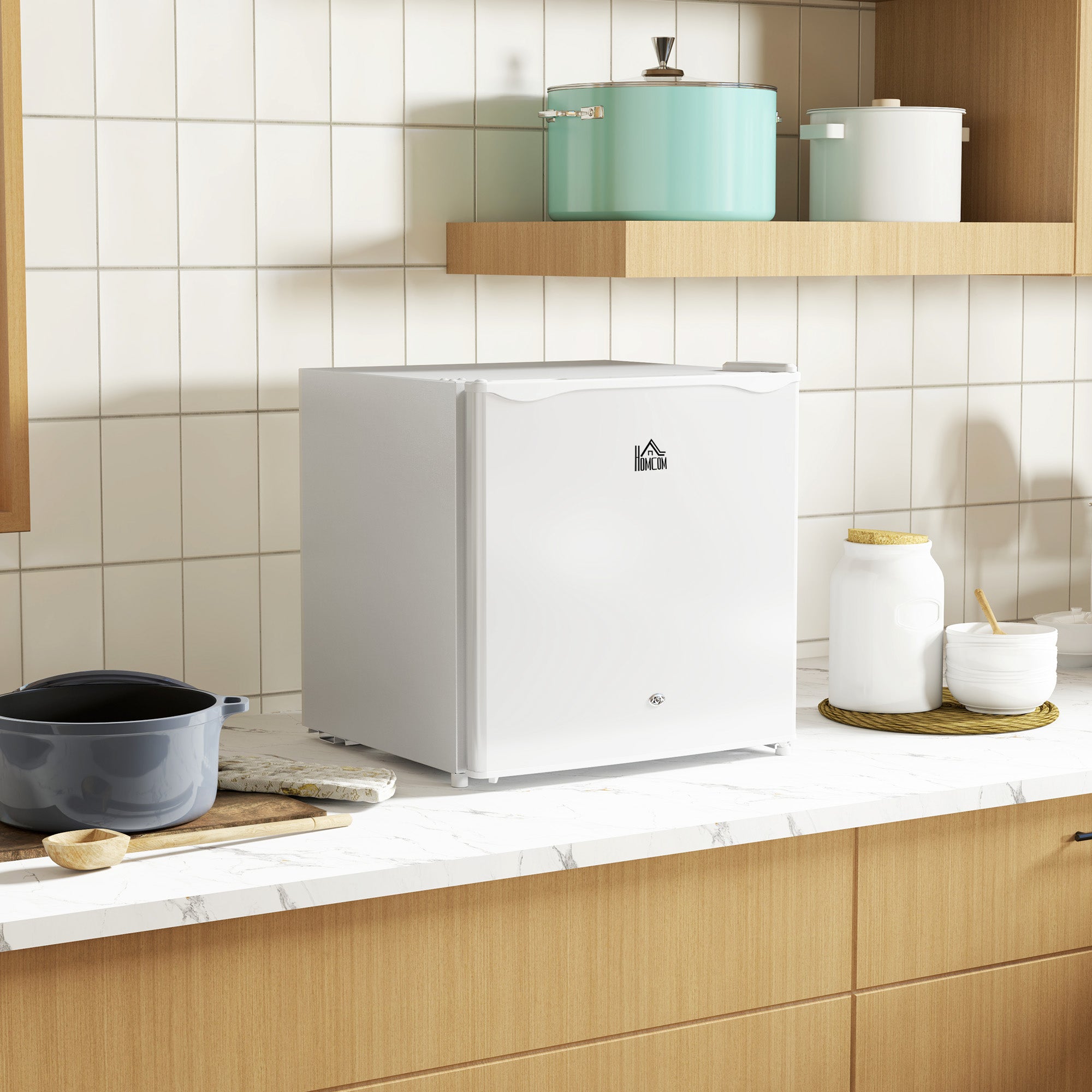 46 Litre Lockable Countertop Fridge with Adjustable Temperature - Cream White