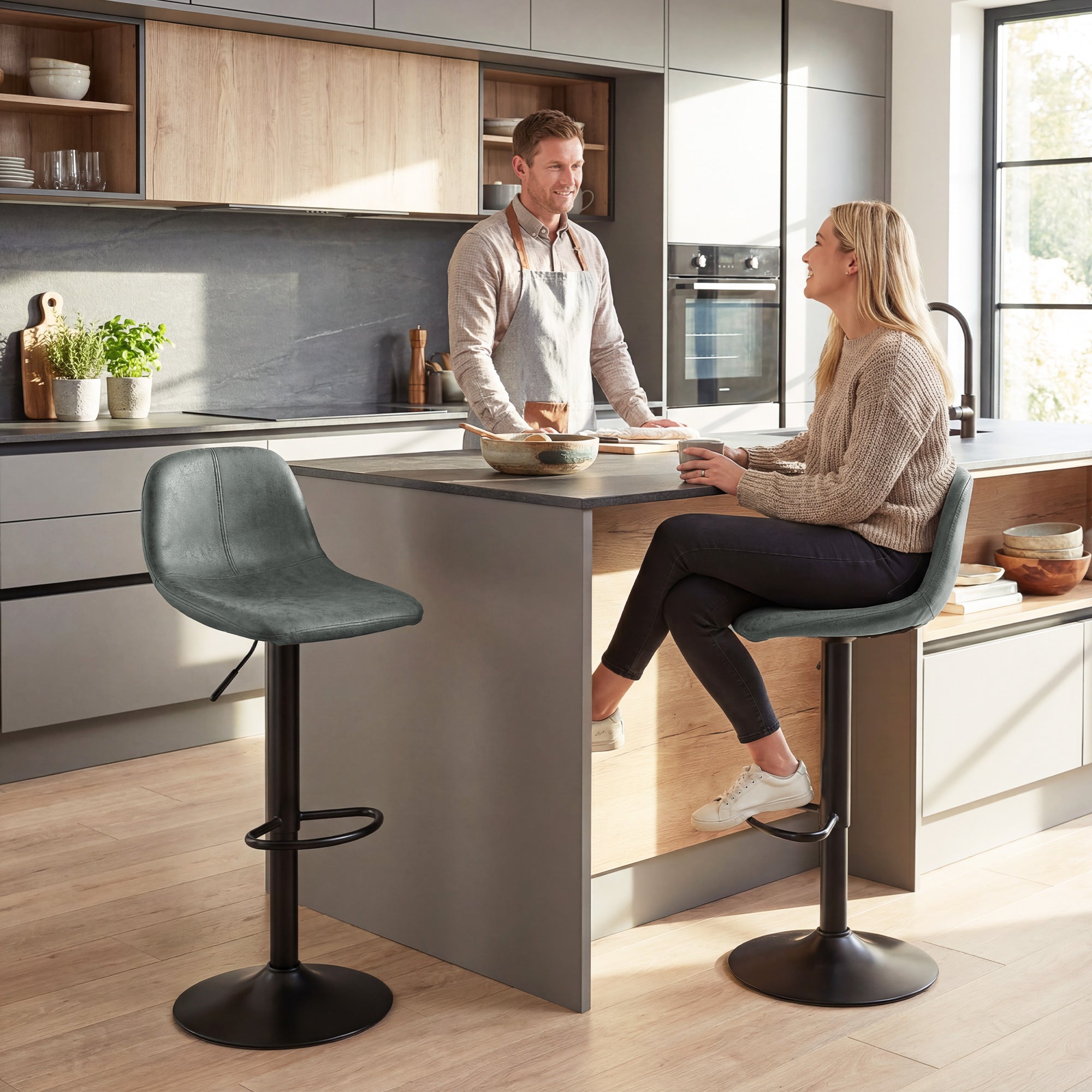 Bar Stools Set of 2, Modern Swivel Barstools with Footrest for Kitchen Island and Dining Room, Green