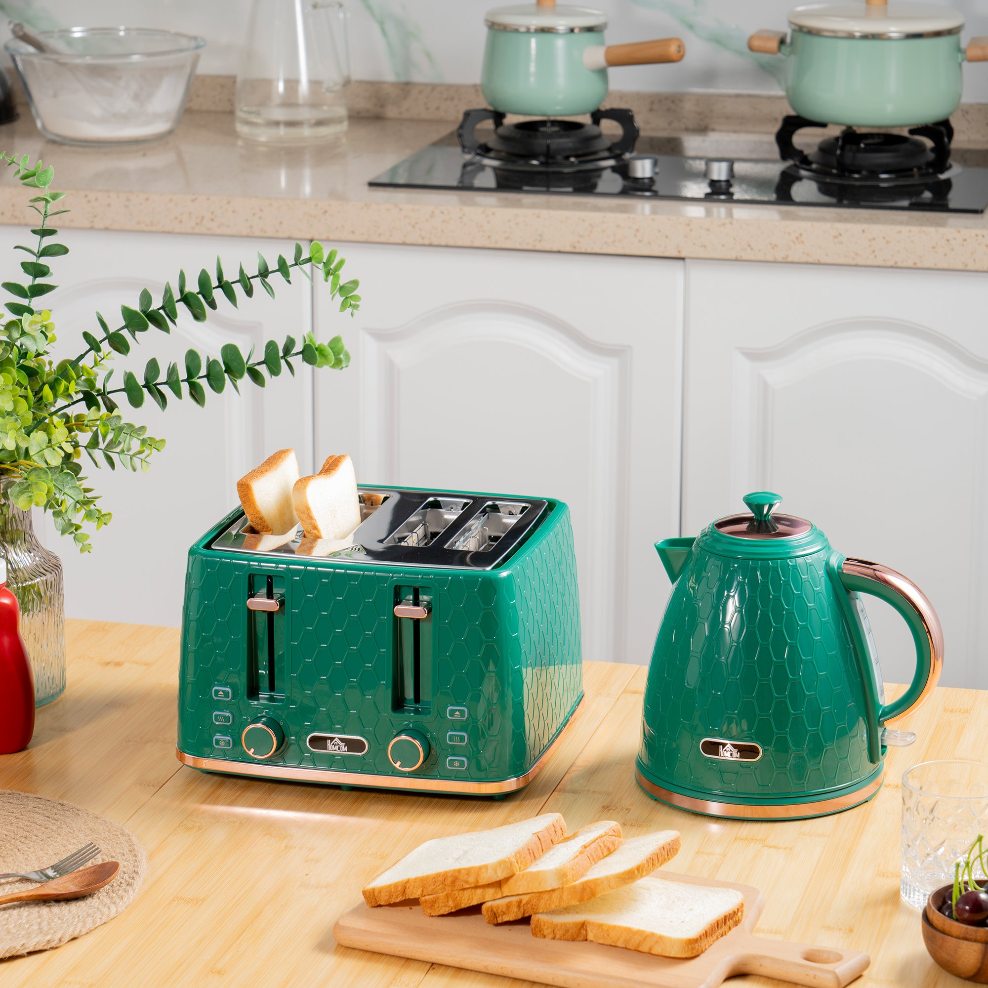 2 Piece Kettle and Toaster Set with 1.7L Jug and 7 Browning Levels Green