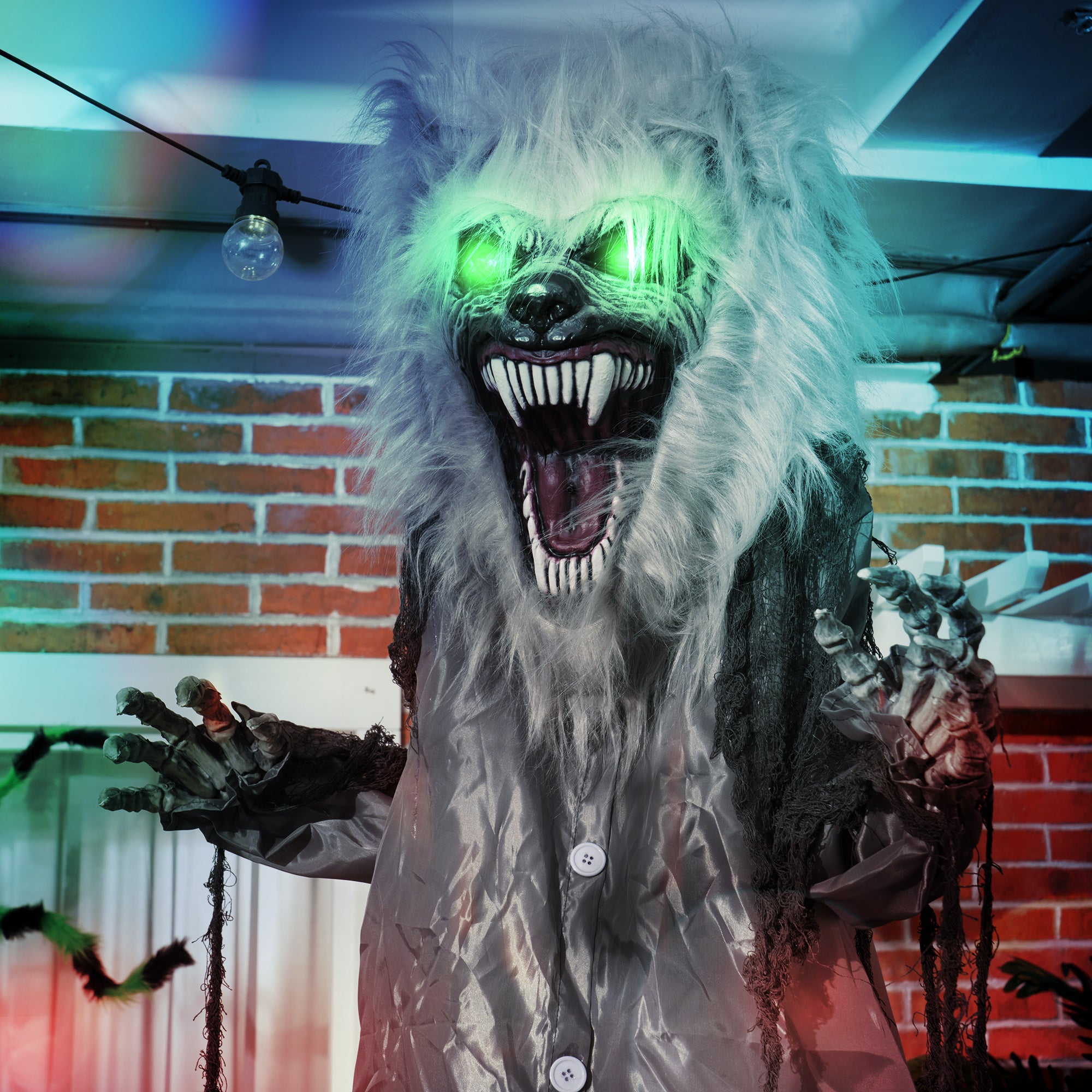 6'8" Skeleton Werewolf Halloween Animatronic, with Glowing Eyes