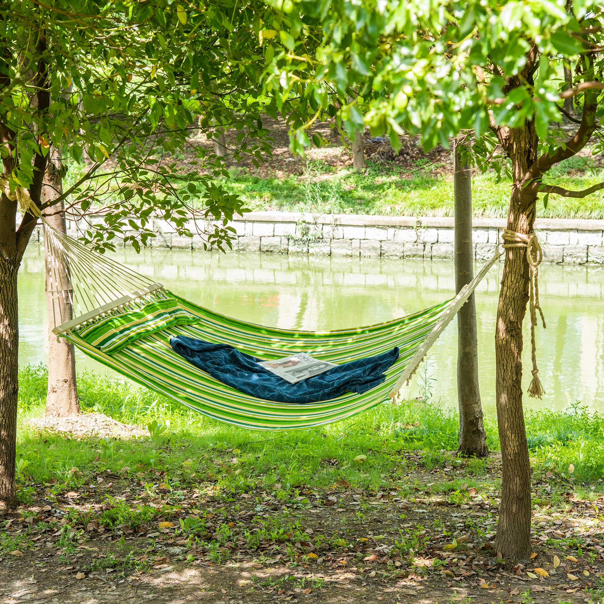 Double-Person Cotton Hammock Swing with Steel Frame - Stripe Design