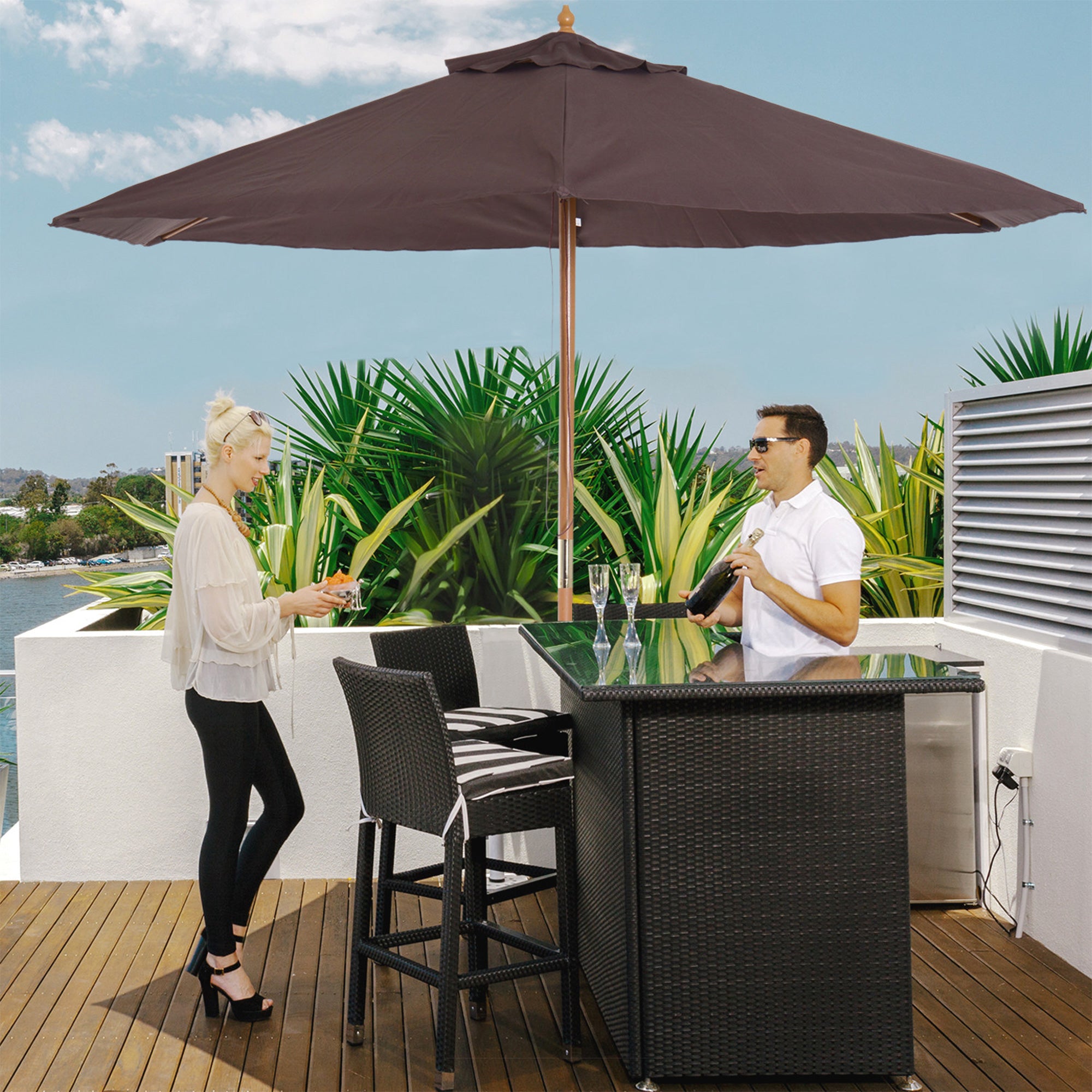 2.5m Wooden Garden Parasol with Ventilated Polyester Canopy - Coffee
