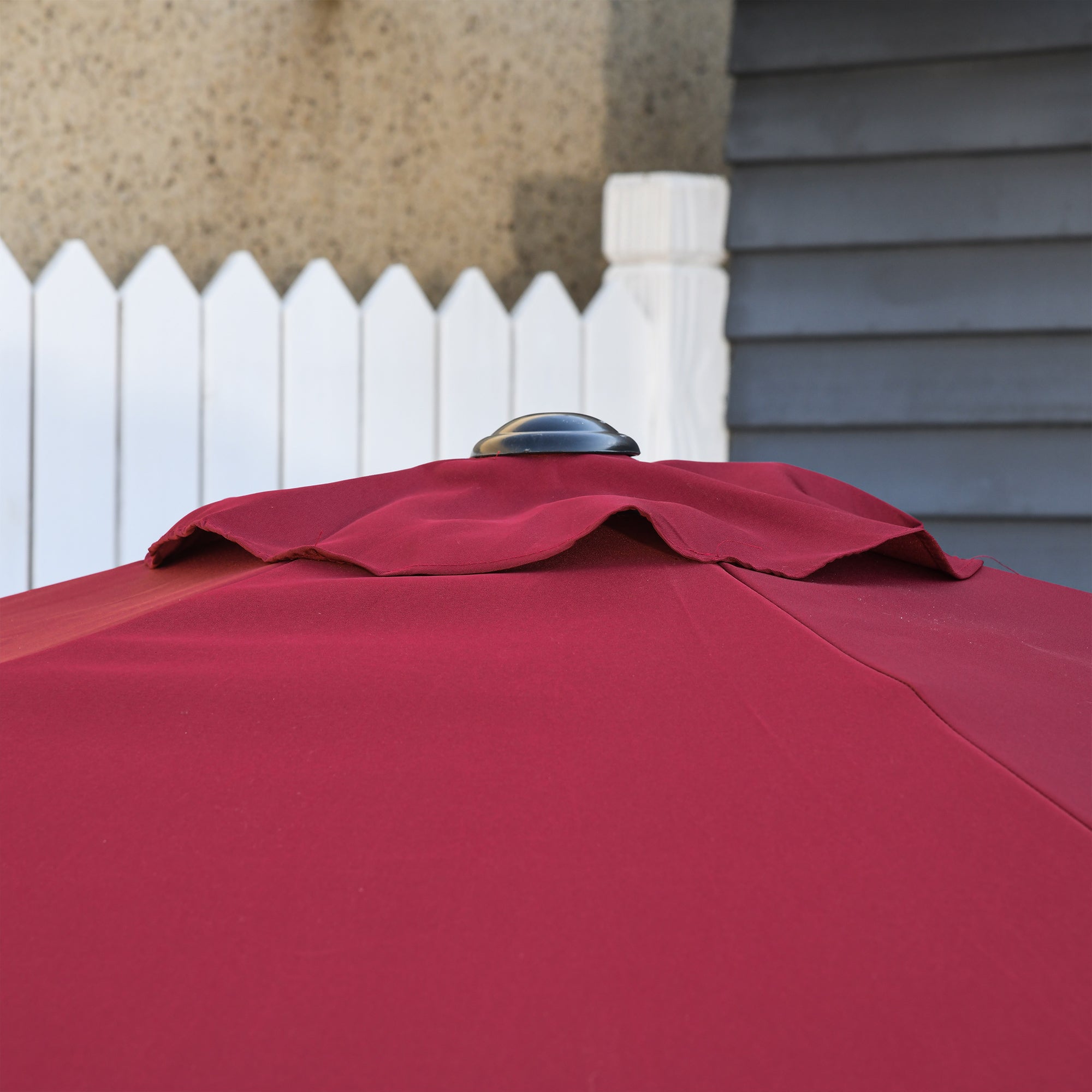 2.7M Garden Parasol Umbrella with Tilt and Crank, Outdoor Sun Parasol Sunshade Shelter with Aluminium Frame, Wine Red