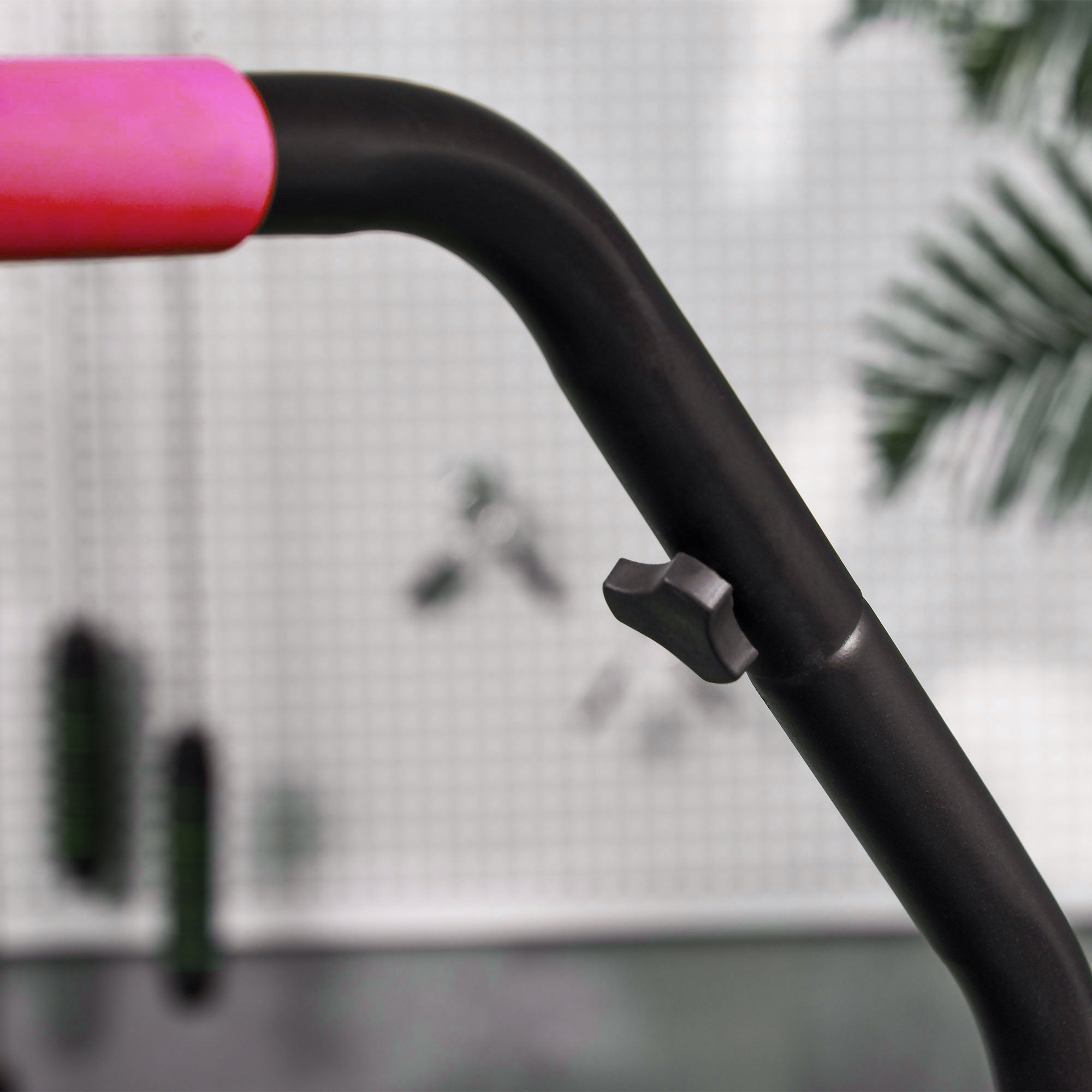 40" Foldable Mini Fitness Trampoline, with Adjustable Foam Handle, Pink