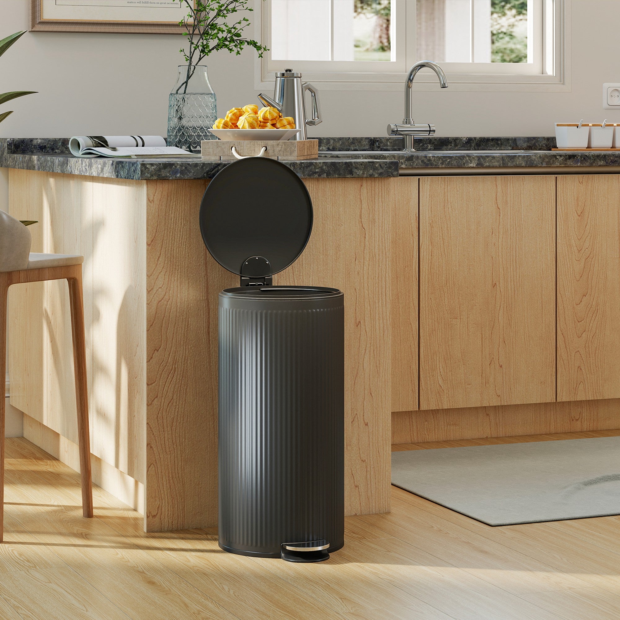 Kitchen Bin, 30 Litre Pedal Rubbish Bin with Removable Bucket, Black