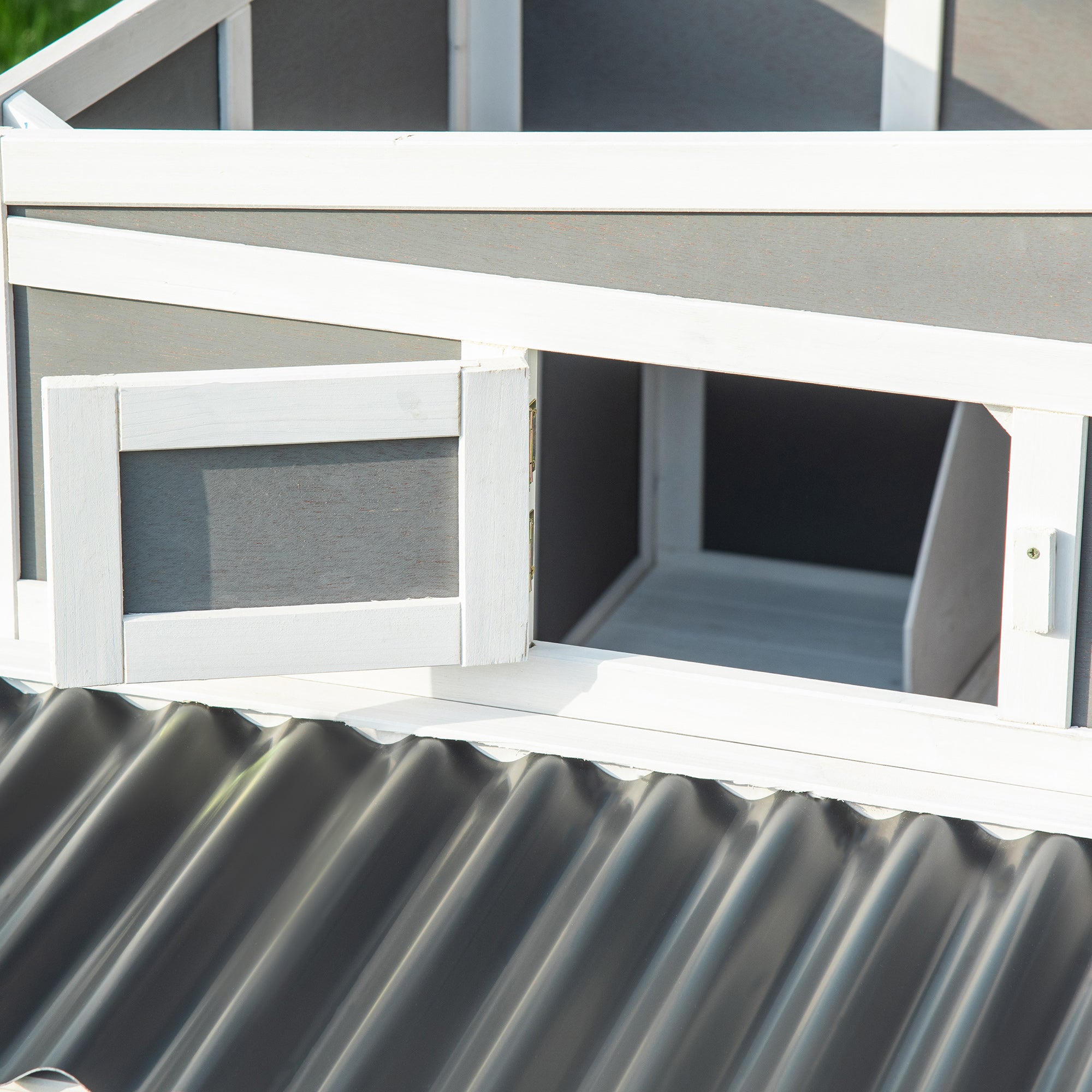 Large Chicken Coop Rabbit Hutch with Run Hen House Poultry Crate with Nesting Box for 6 Chickens Slide Out Tray Perches, 225x147x 85.5cm