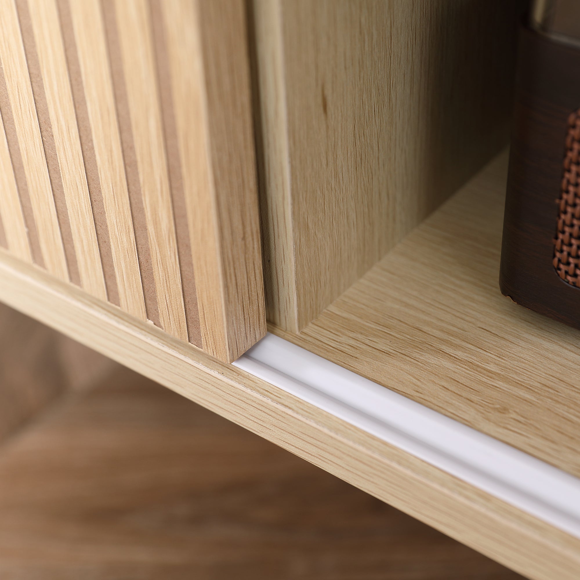 Sliding Door TV Cabinet Stand - Oak Wood-Effect