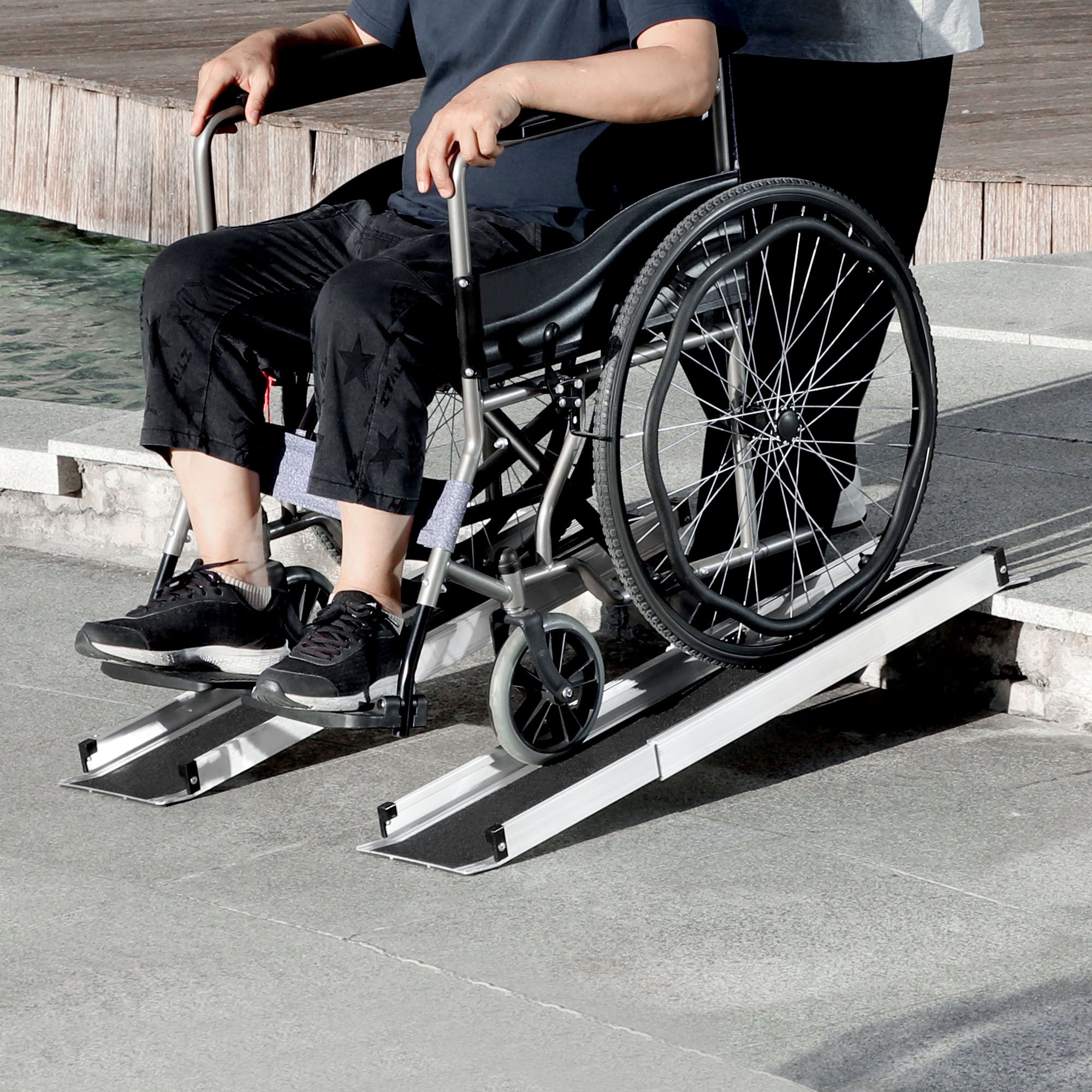 Set of Two 122cm Three-Level Aluminium Wheelchair Ramps