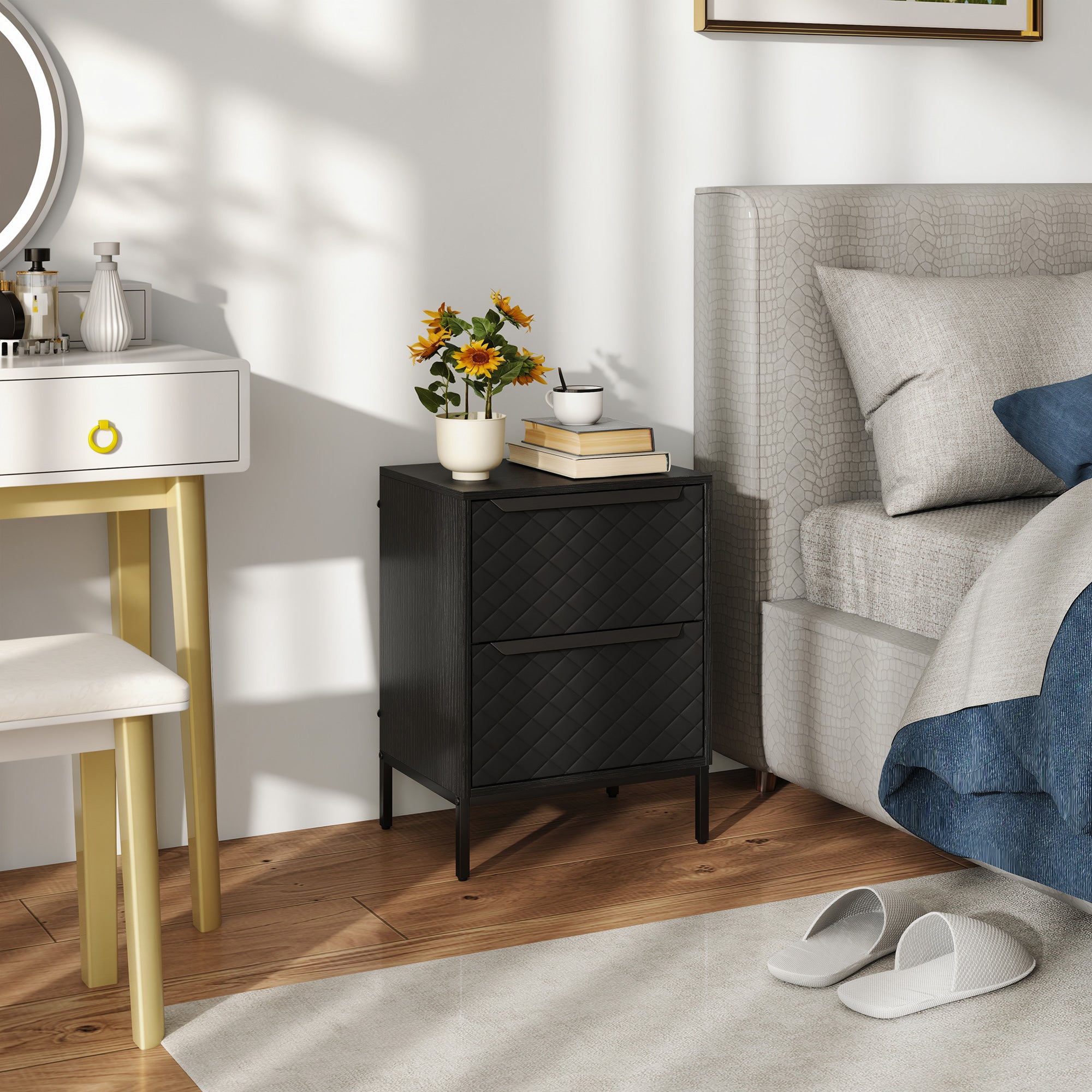 Chest of Drawers, Dresser with 2 Fabric Drawers and Aluminium Handles - Black