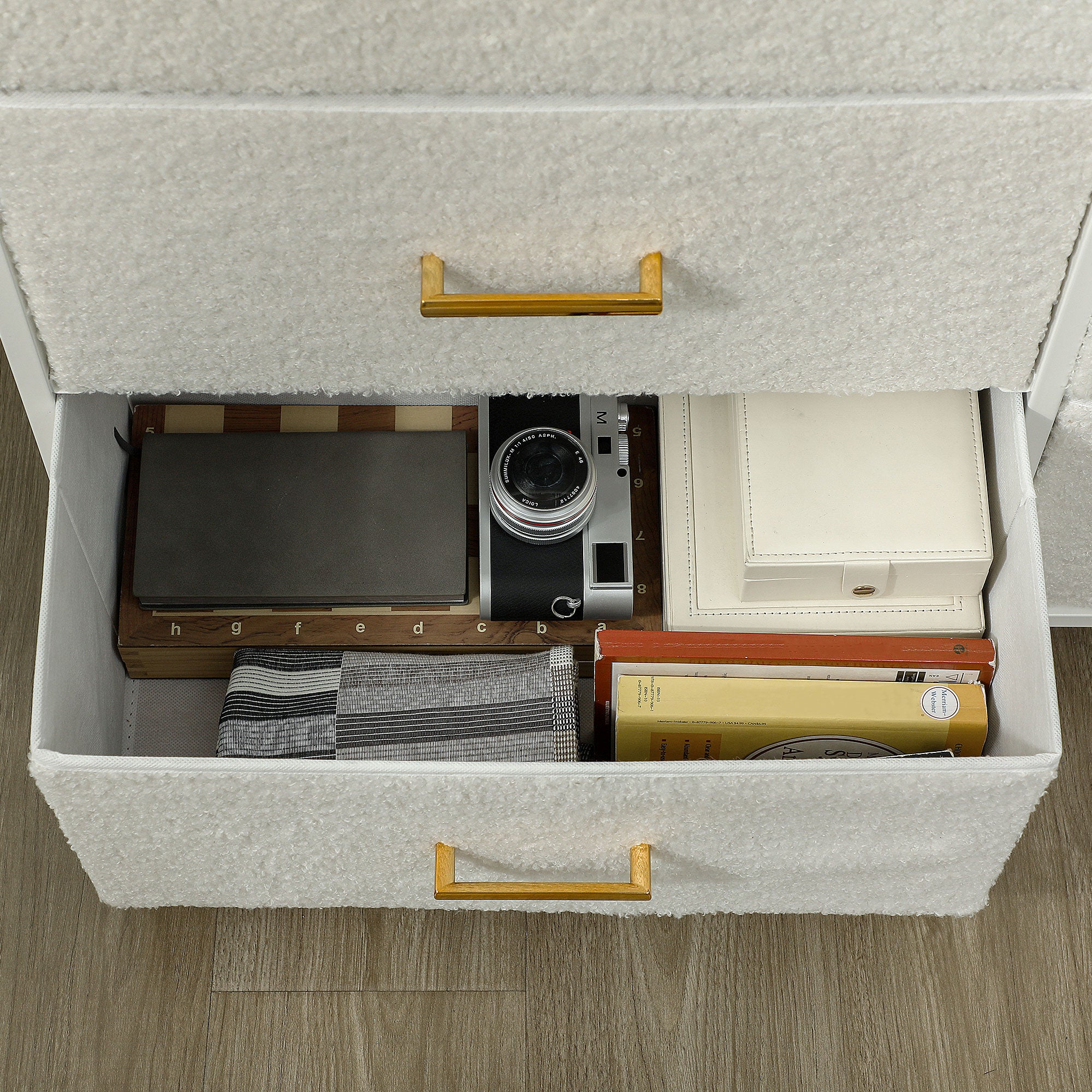 Chest of Drawers with 9 Fabric Drawers, Boucle Storage Organiser with Steel Frame, Fabric Dresser for Bedroom, Living Room, Hallway, Cream White