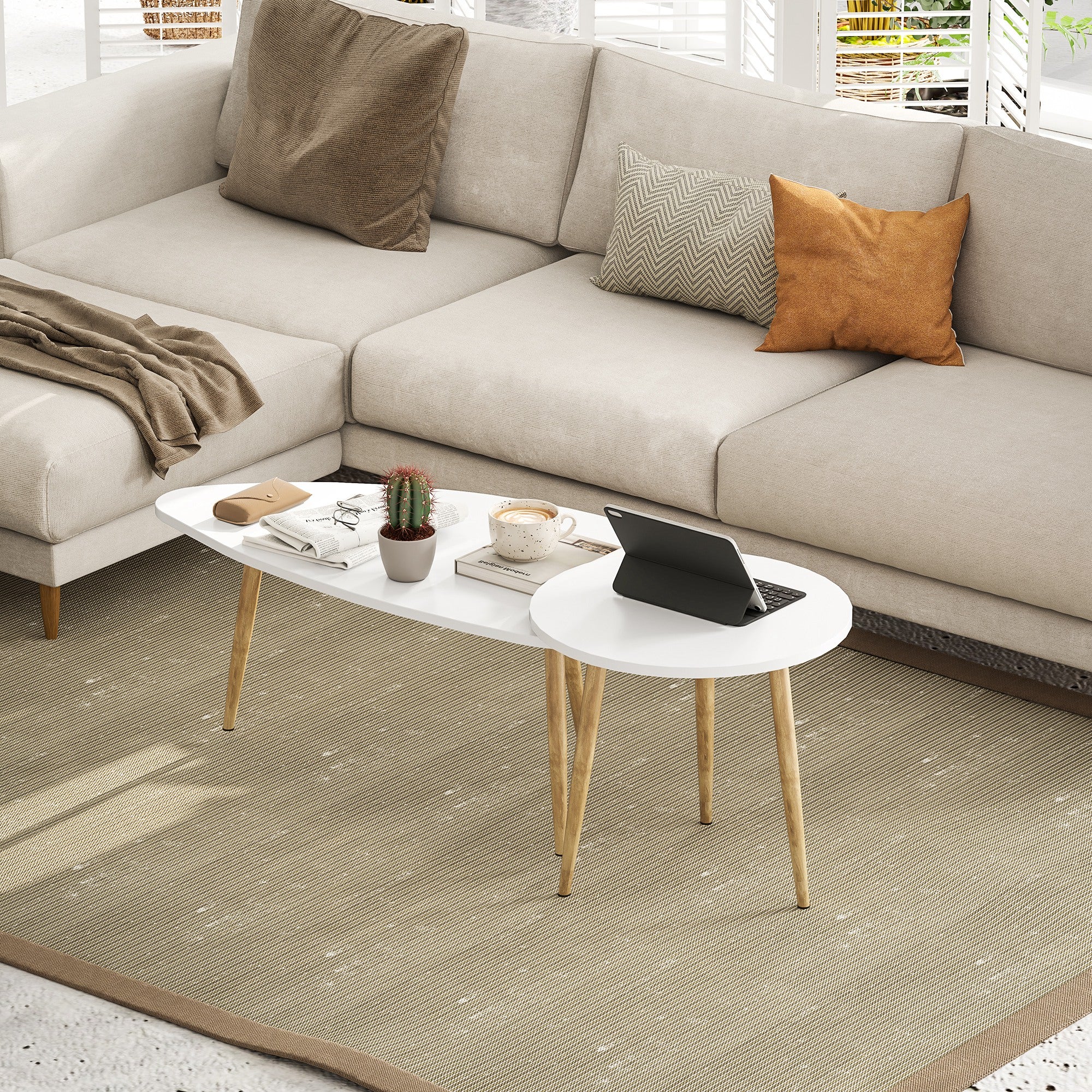 Set of Two Scandinavian-Style Coffee Tables - White