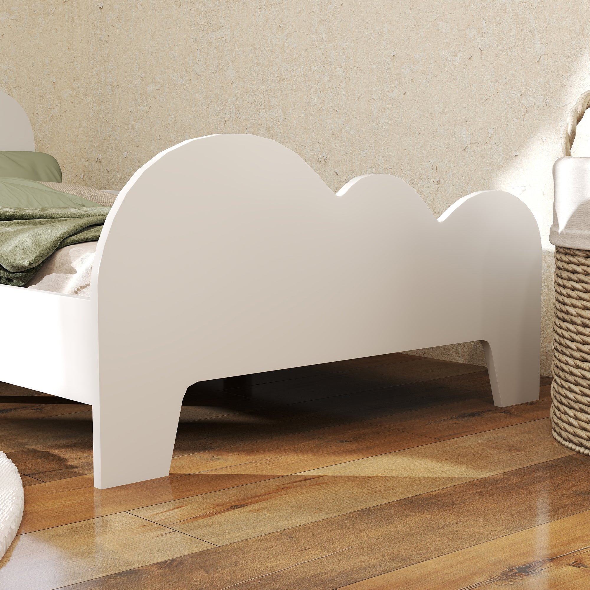 Cloud-Themed Toddler Bed Frame with Safety Rails 143.5x74.5x56cm - White
