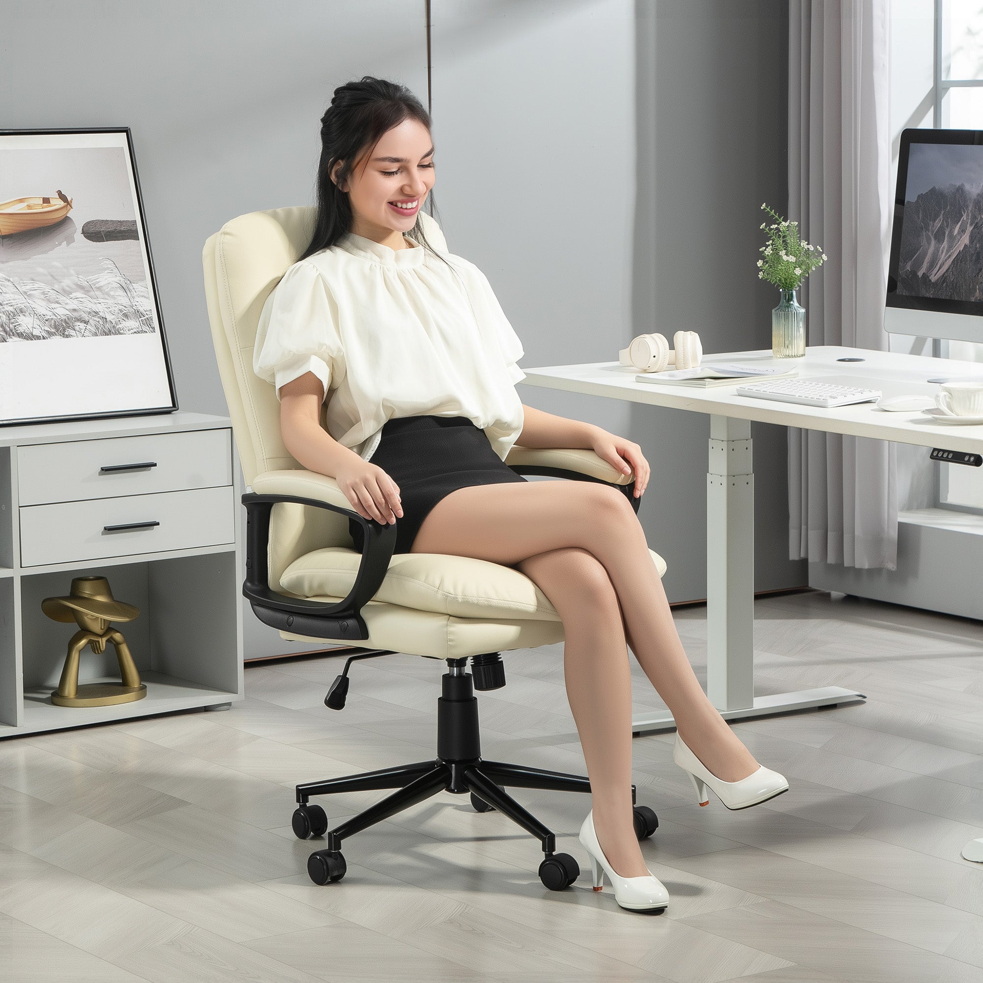 Office Chair, PU Leather Computer Desk Chair Office Chair with Adjustable Height and Swivel Rolling Wheels for Work Study, Cream White