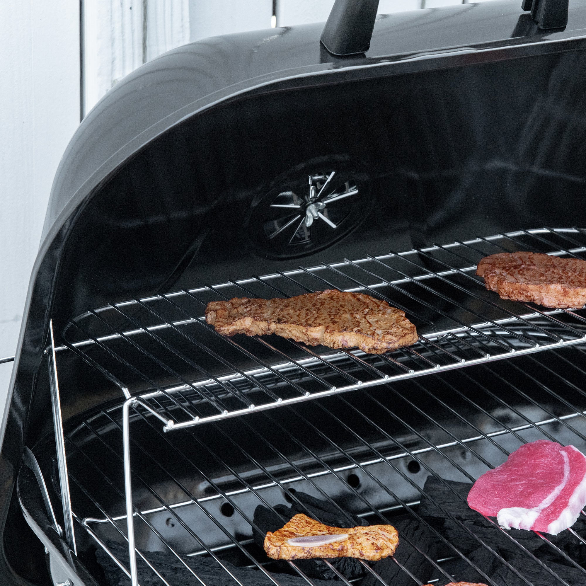 Portable Charcoal BBQ Grill with 2 Wheels and Porcelain Enamel Lid