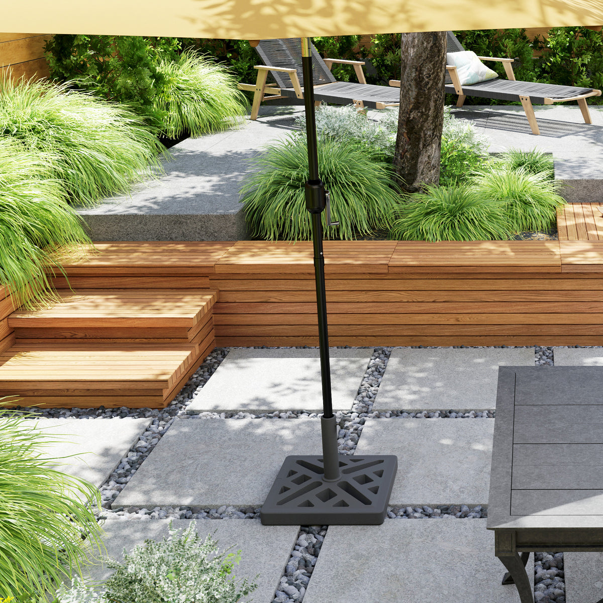 15kg HDPE Garden Parasol Base with Cut-Out Design - Black