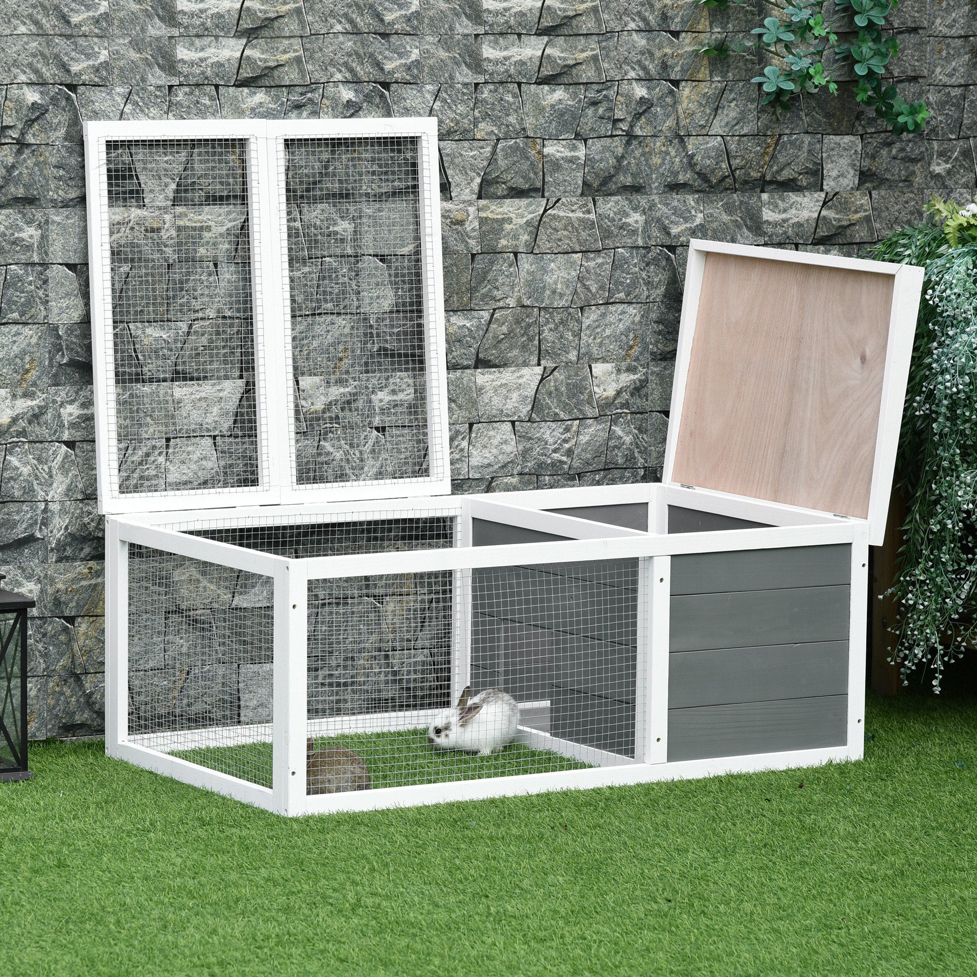 Indoor Outdoor Wooden Small Guinea Pigs Hutch with UV-Resistant Asphalt Roof and Water-Repellent Paint