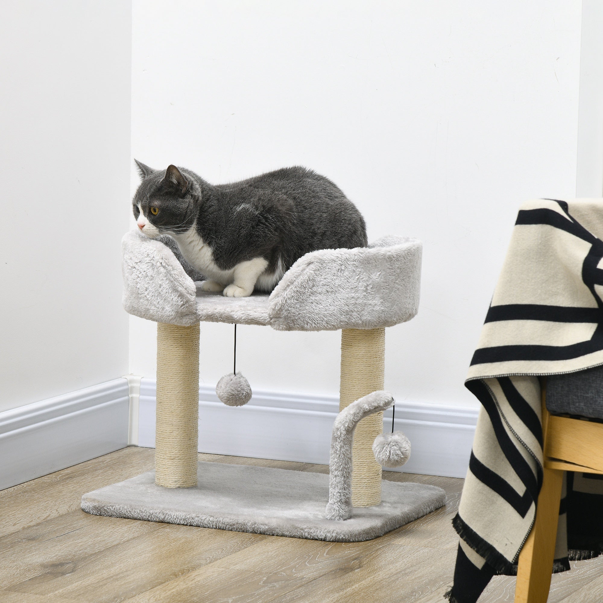 42cm Indoor Cat Tree, with Toy Balls, Sisal Scratching Post - Light Grey