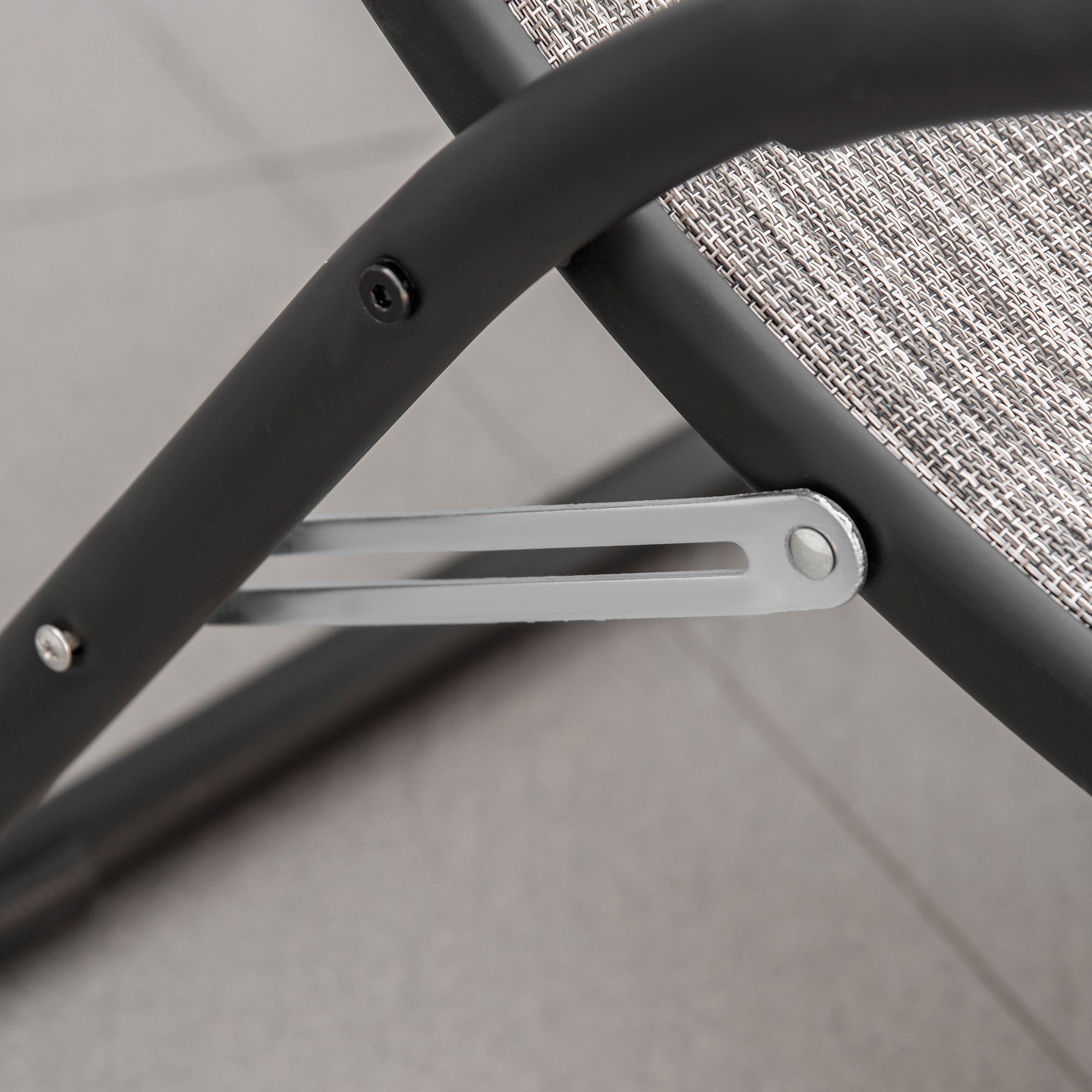 Folding Chaise Lounge Chair, Reclining Garden Sun Lounger for Beach, Poolside and Patio, Grey