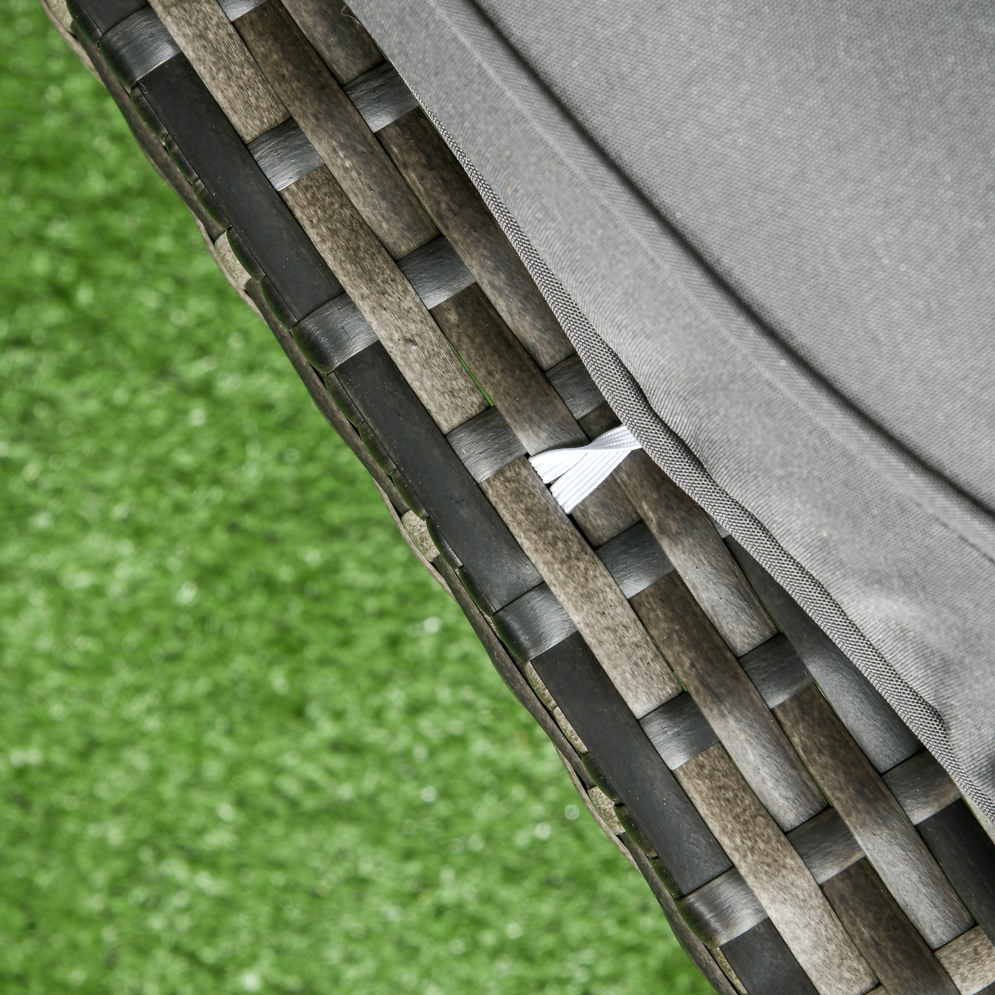 5 Seater Rattan Garden Furniture Set with 2 Armchairs, 3-Seater Sofa, 2 Footstools & Glass Table - Grey