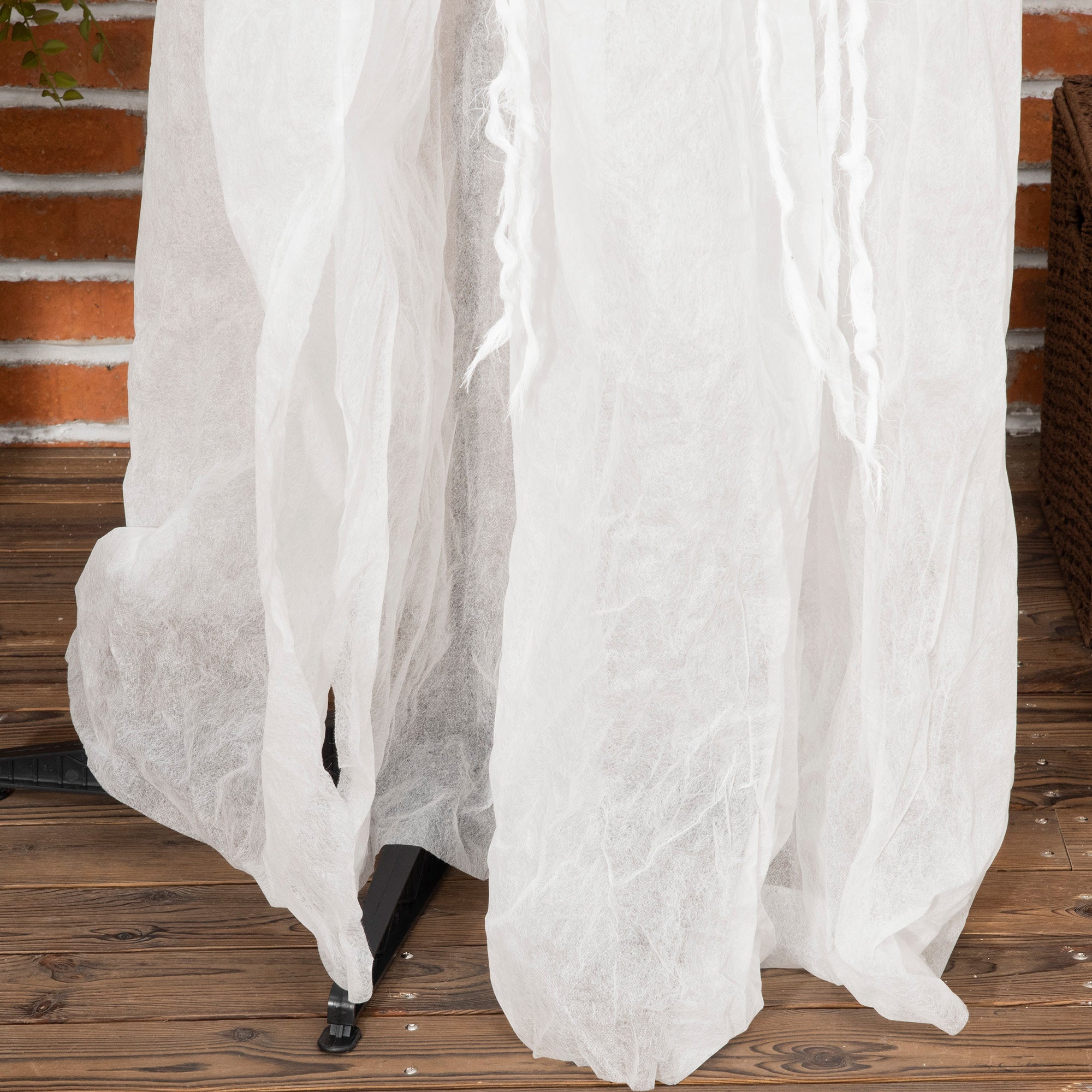 72 Inch Life-Size White Witch Halloween Decoration with Motion-Activated Light-Up Eyes - White