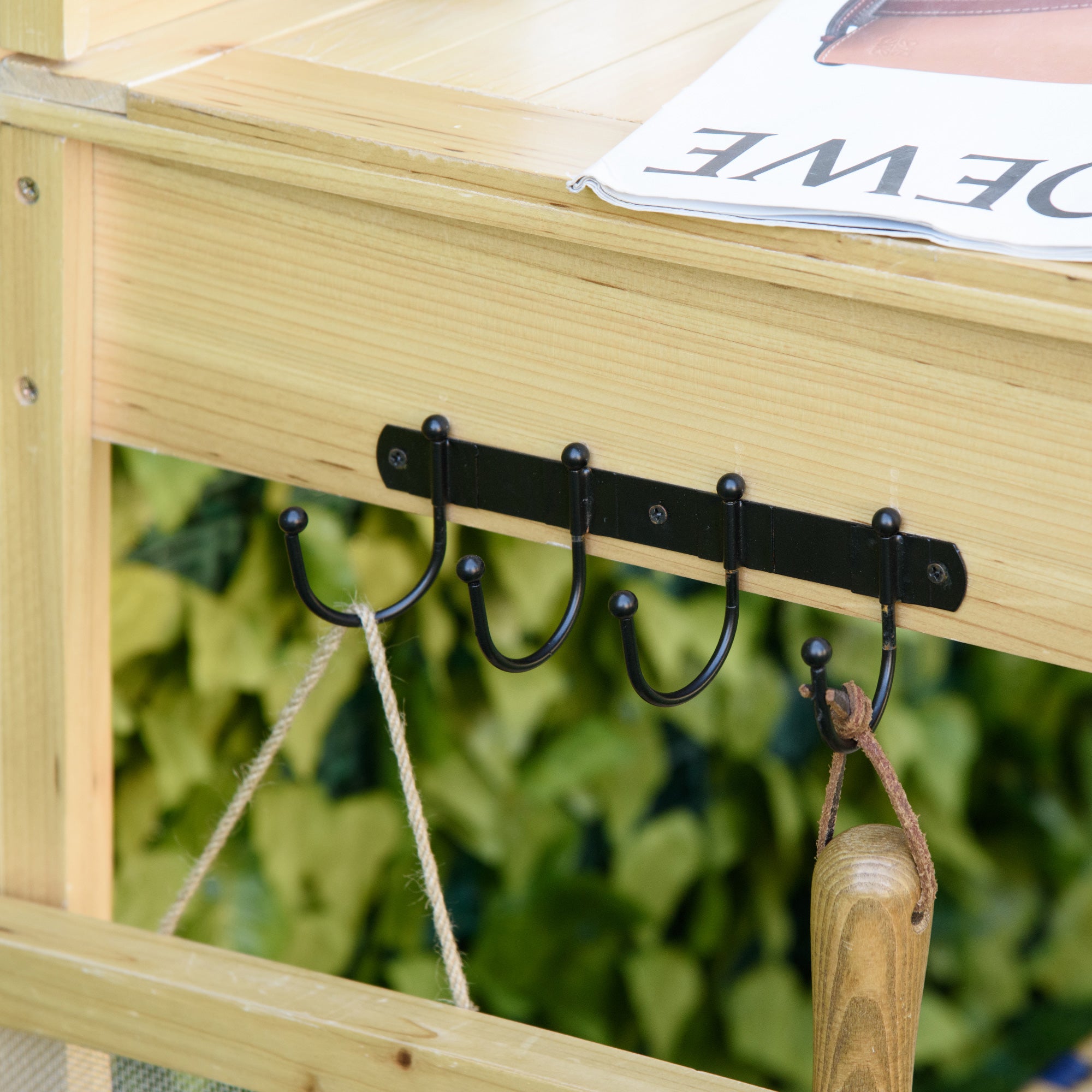 Potting Bench Table, Garden Work Bench, Workstation with Metal Sieve Screen, Chalkboard, Hidden Sink, Drawer for Patio, Courtyards, Balcony