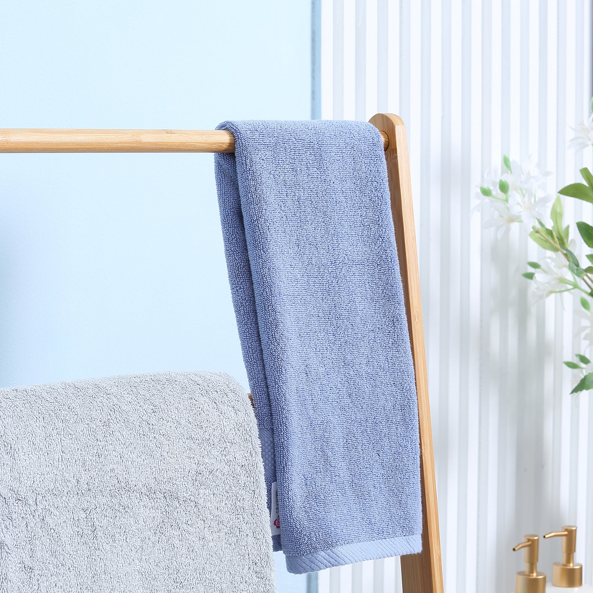 Freestanding Natural Bamboo Towel Rack with 3 Towel Rails and 3 Storage Shelves, Space-Saving Foldable Towel Holder for Bathroom