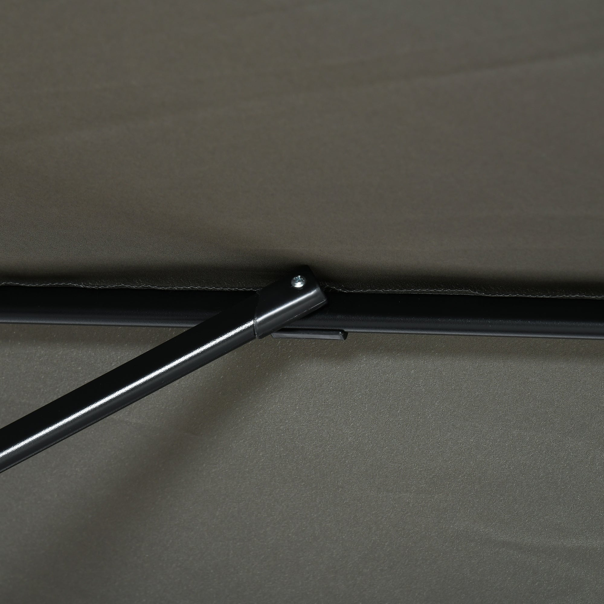 2.5 x 2.5m Cantilever Patio Parasol with Crank Handle and Cross Base - Grey