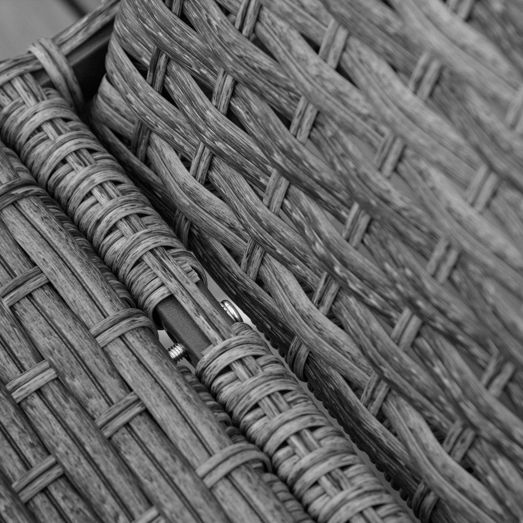 PE Rattan Sun Loungers set of 2 with Cushion, Outdoor 2 Pieces Garden Sunbed Furniture with 4-Level Recliner Backrest, and Armrest, Grey