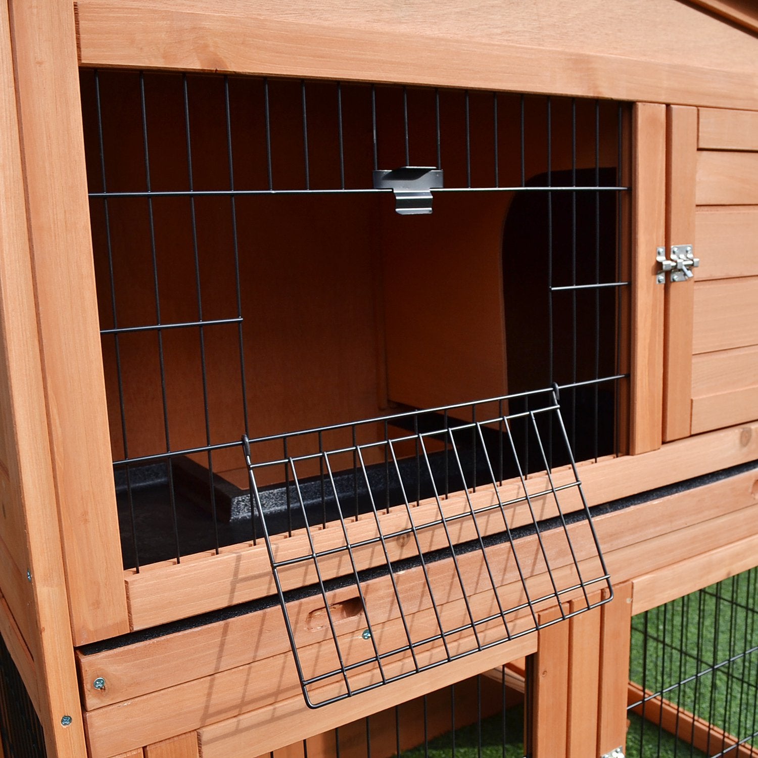 2 Tier Rabbit Hutch Guinea Pig Hutch Ferret Cage with Ramp Slide Out Tray for Indoor Outdoor 100.5 x 55 x 101 cm