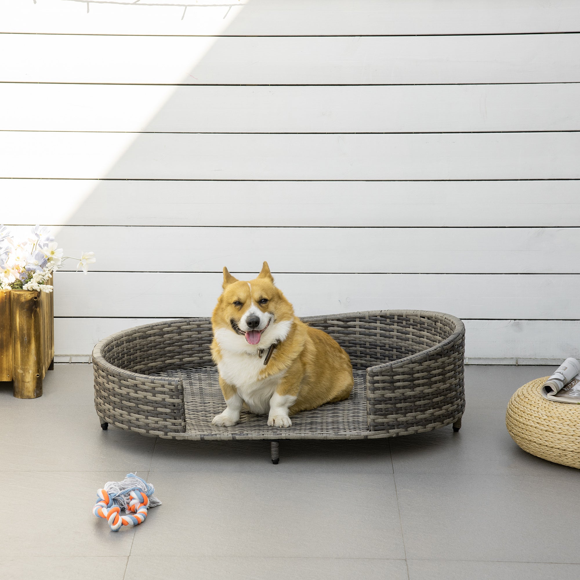 Elevated Wicker Dog Sofa, Rattan Cat Bed Hand Woven with Soft Cushion, Washable Cover, for Medium Dog, 96 x 65 x 29 cm, Grey