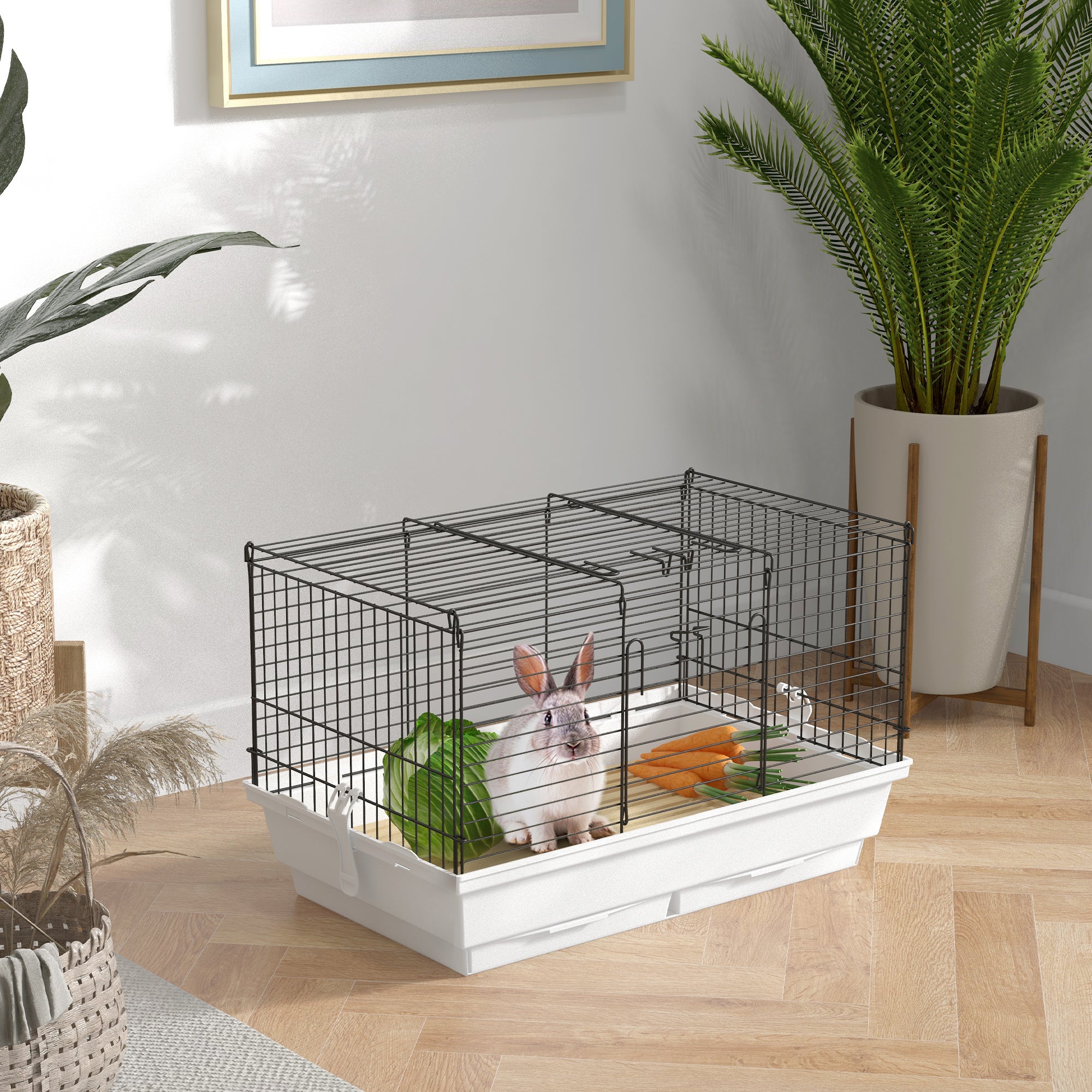 Indoor Small Animal Cage with Wood Floor, Bunny Guinea Pig House with Removable Tray, 61.5 x 38 x 40 cm, White