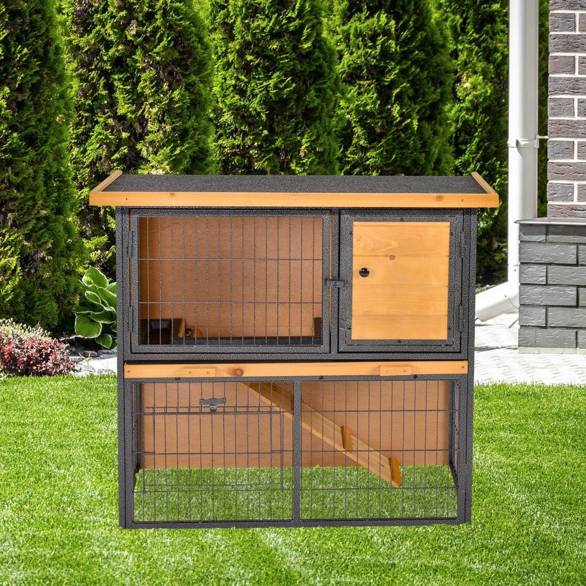 Wood-metal Guinea Pigs Hutches Elevated Pet House Bunny Cage with Slide-Out Tray Asphalt Openable Roof Lockable Door Outdoor